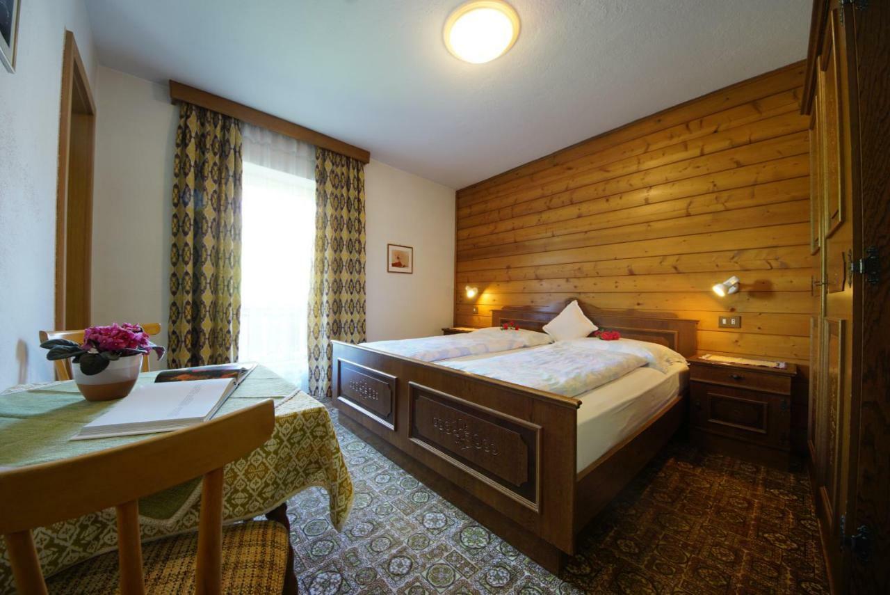 Garni Flurida Bed & Breakfast Badia  Exterior photo