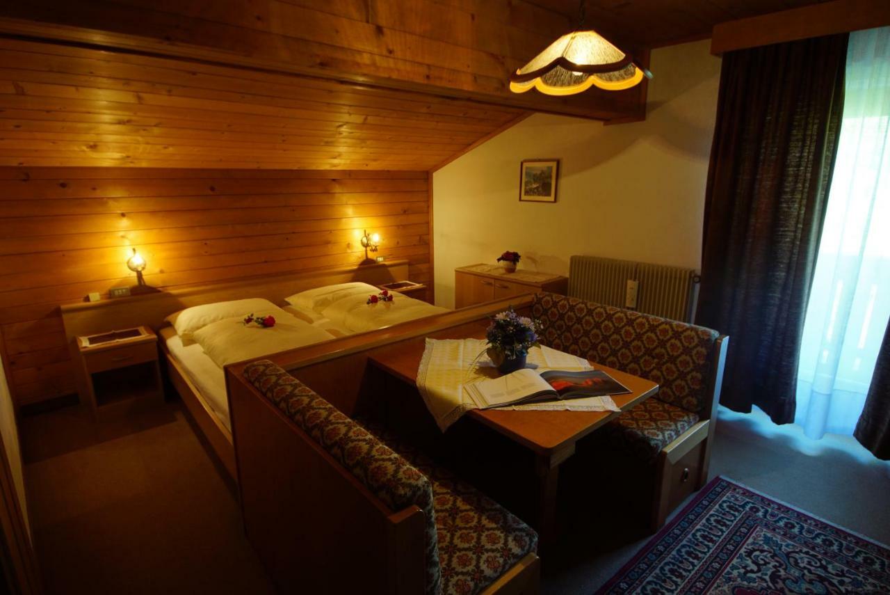 Garni Flurida Bed & Breakfast Badia  Exterior photo